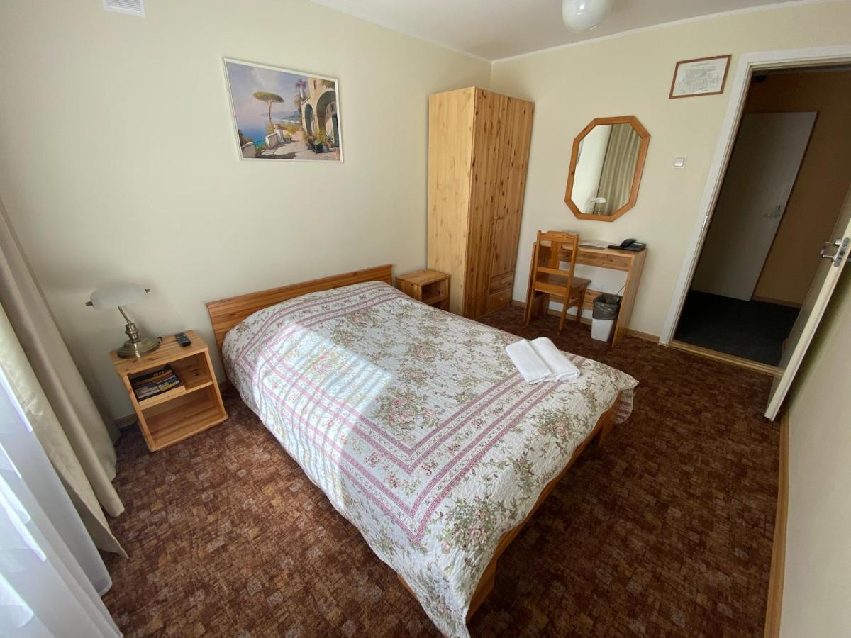 Hotel Dorell 2*
